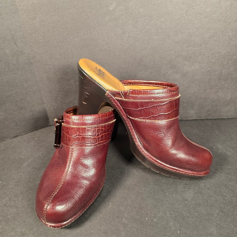 SOFFT Clogs/Mules Dark Brown Leather Strap & Buckle 4" Block Heel 1060600 Sz 8M
